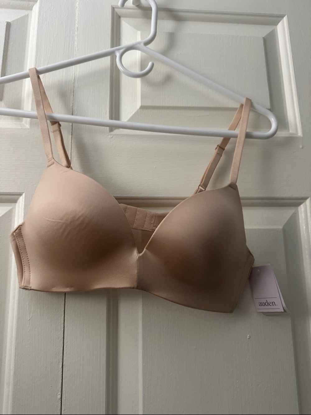 New with Tags Auden Smooth T-Shirt Bra - Nude
